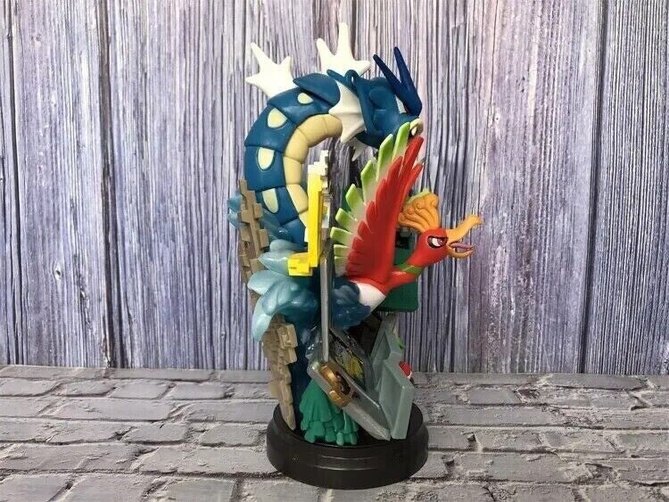 Action Figure Pokemon Statua Da Collezione 25cm Oh-oh Pikachu Gyarados Gameboy