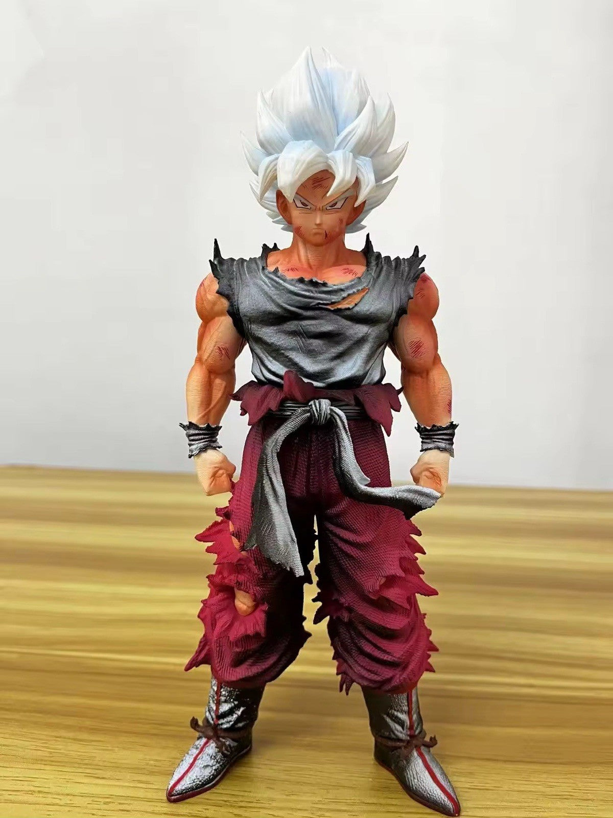 Action Figure Dragon Ball Z Goku Super Sayan 28cm Statua Da Collezione New Anime