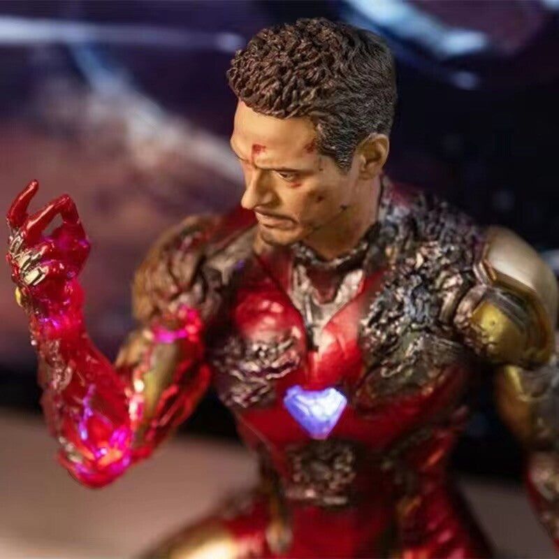 Action Figure Avengers Endgame Iron Man Mk85 Statua Luminosa Da Collezione Hero