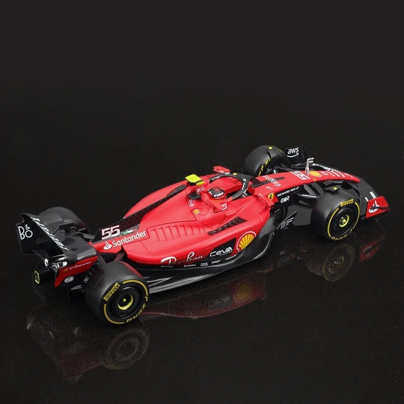 Macchina Ferrari F1 C Sainz 2023 SF-23 Burago Scala 1:24 Formula 1 Con vetrina