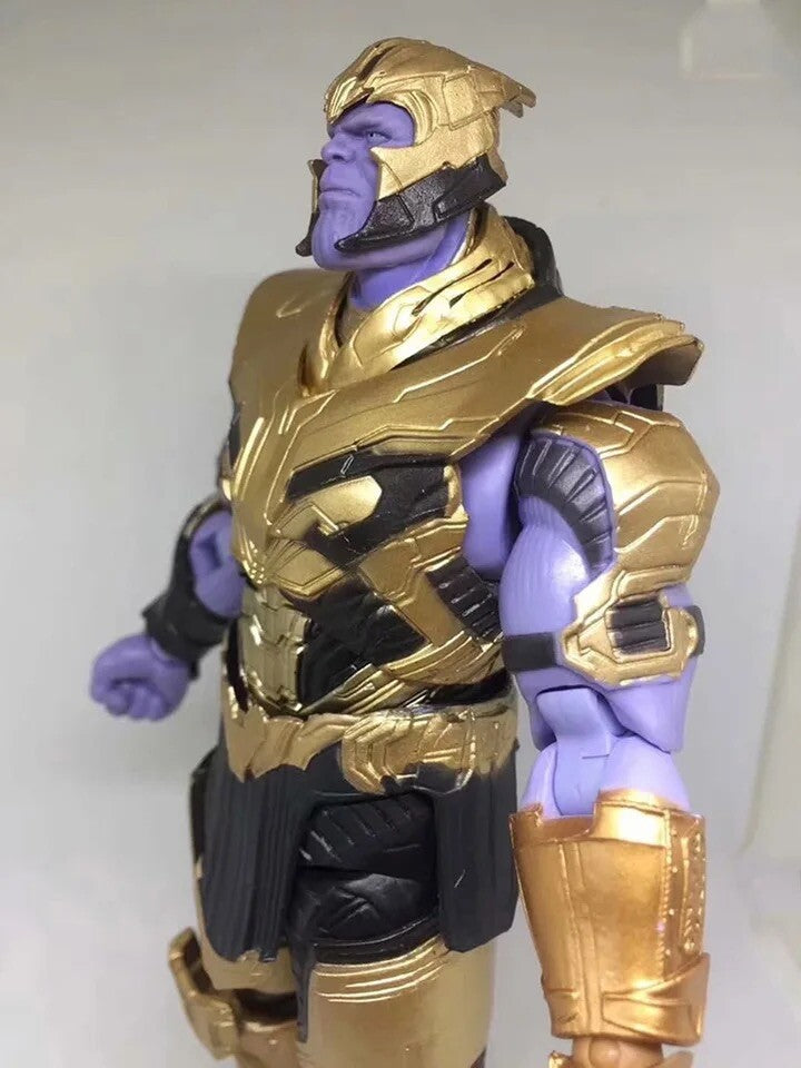 Action Figure Avengers Thanos Endwar New Statua Collezione 18cm Villain
