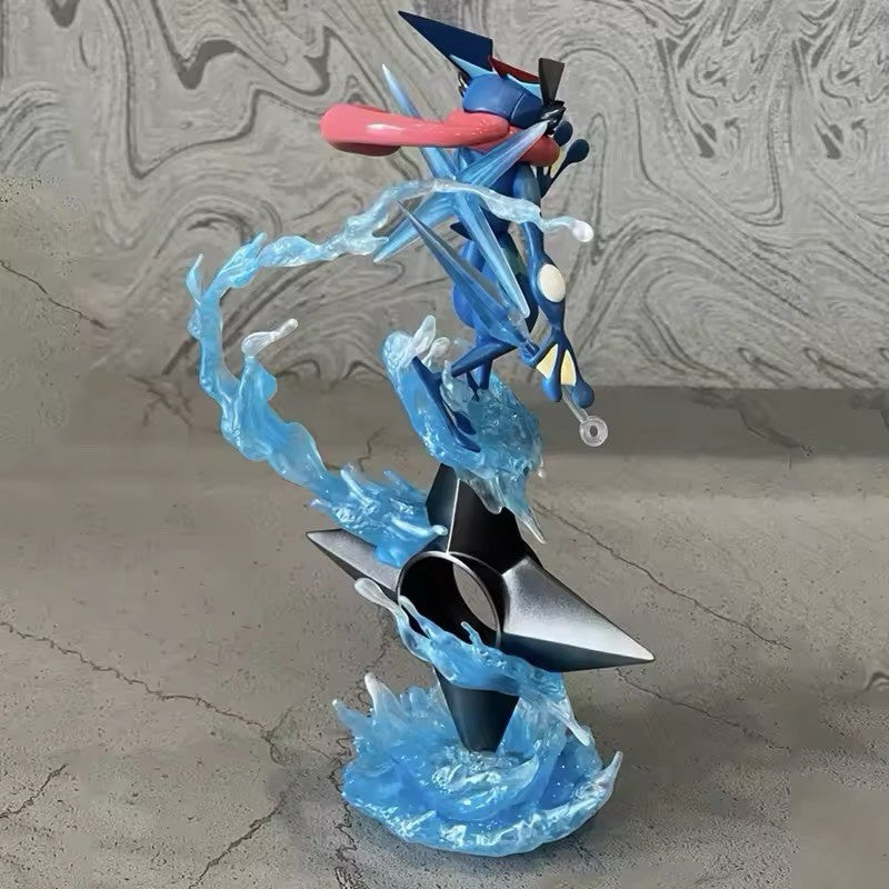 Action Figure Pokémon Greninja Evolution 20cm Statua Da Collezione Anime Manga