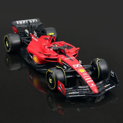Macchina Ferrari F1 C Sainz 2023 SF-23 Burago Scala 1:24 Formula 1 Con vetrina
