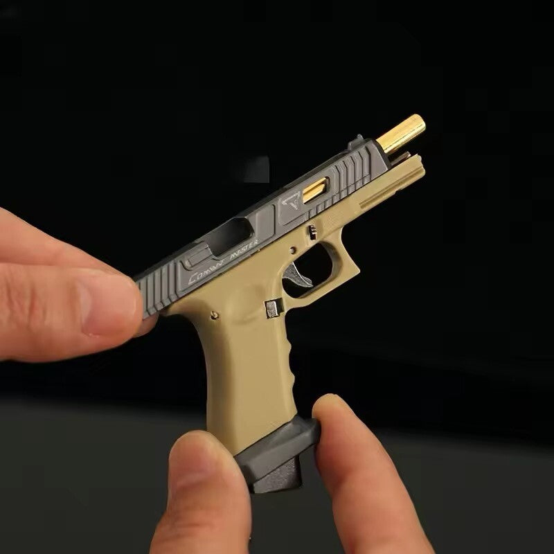 Mini Pistola Giocattolo Glock G34 Da Collezione Portachiavi metallo Scala 1:3