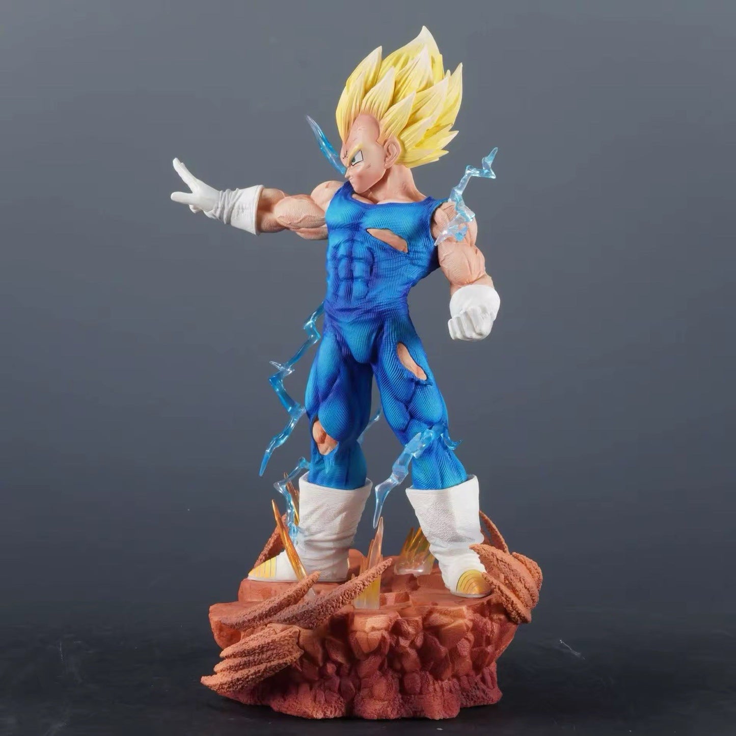 Action Figure Majin Vegeta Super Sayan Dragon Ball Z 32cm Statua Da Collezione