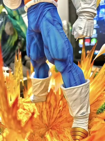 Statua Vegeta Super Saiyan 36cm – Dragon Ball Z | Edizione Battle Aura da Collezione - Nerd Lab