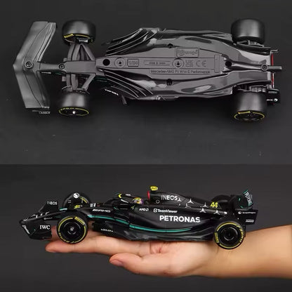 Macchina Mercedes Amg F1 Lewis Hamilton W18 Burago Scala 1:24 Formula 1 Vetrina
