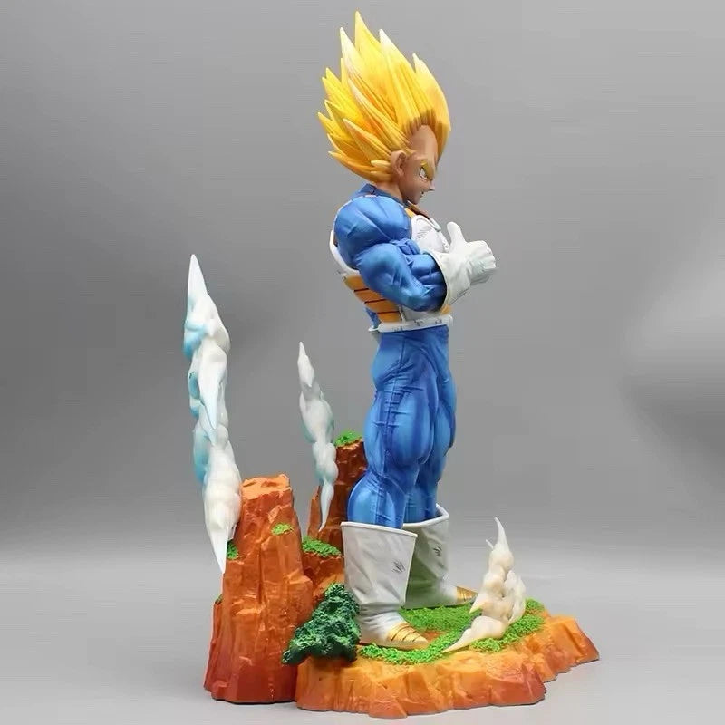Statua Vegeta Super Saiyan 36cm – Dragon Ball Z | Edizione Battle Aura da Collezione - Nerd Lab